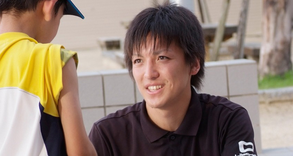 POINT03 当サッカースクール独自の研修を受けた指導員