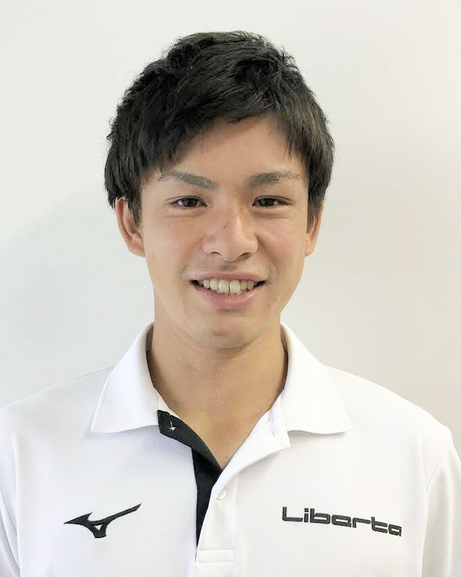 川越 理来